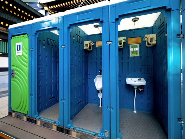 Portable Toilet Options We Offer in Lawrence, NY